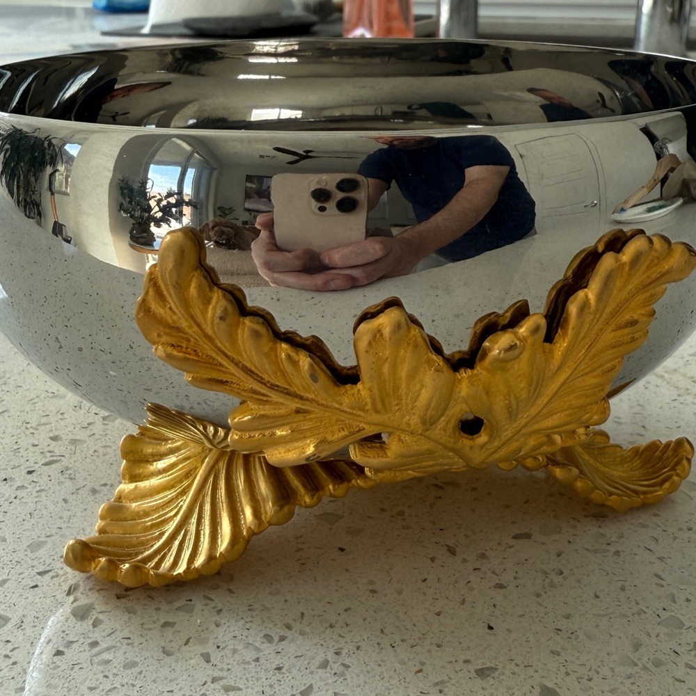 L’Objet Lamina Bowl with Gold Leaf Base (Small)